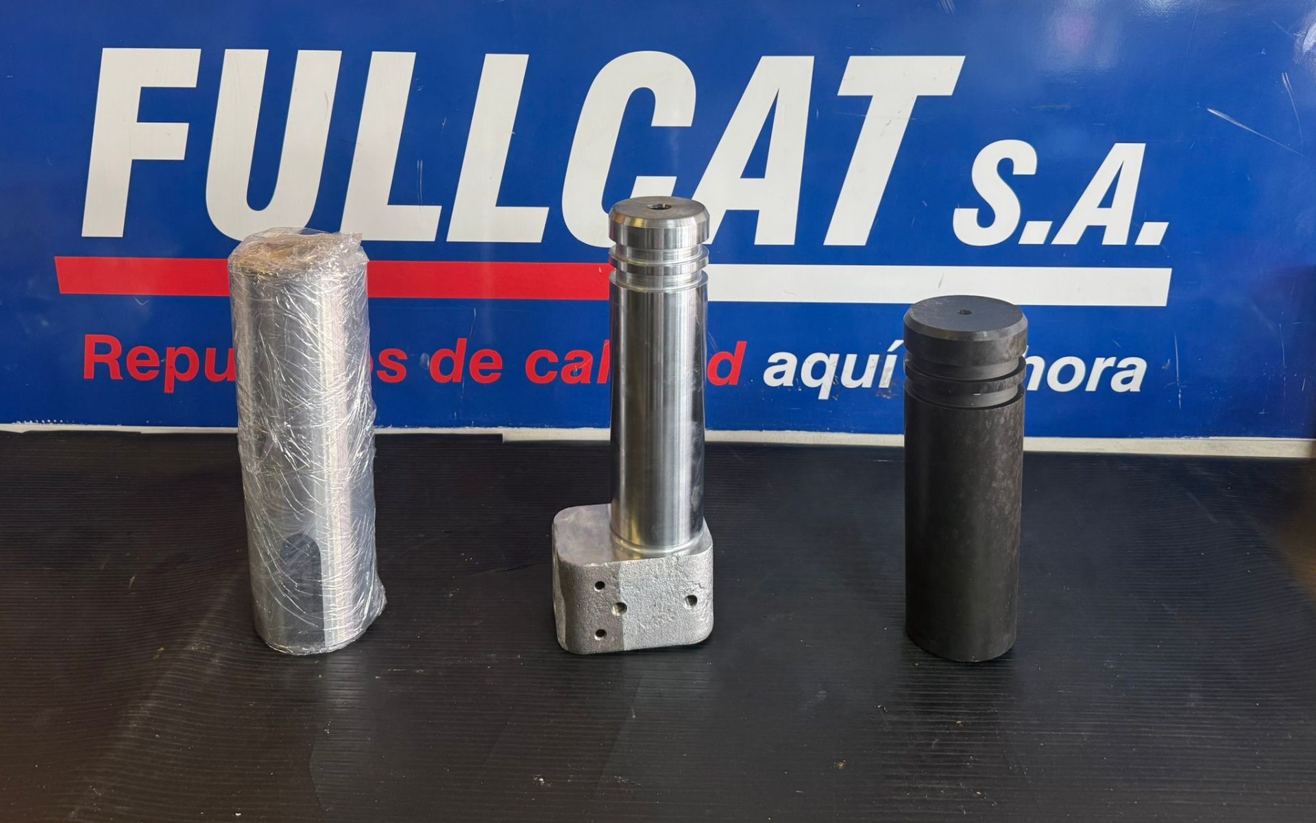 Repuesto Caterpillar 1453031 / 3W0640 / 2979155 - 320 C, D 330 D D6T D7R | Pistón