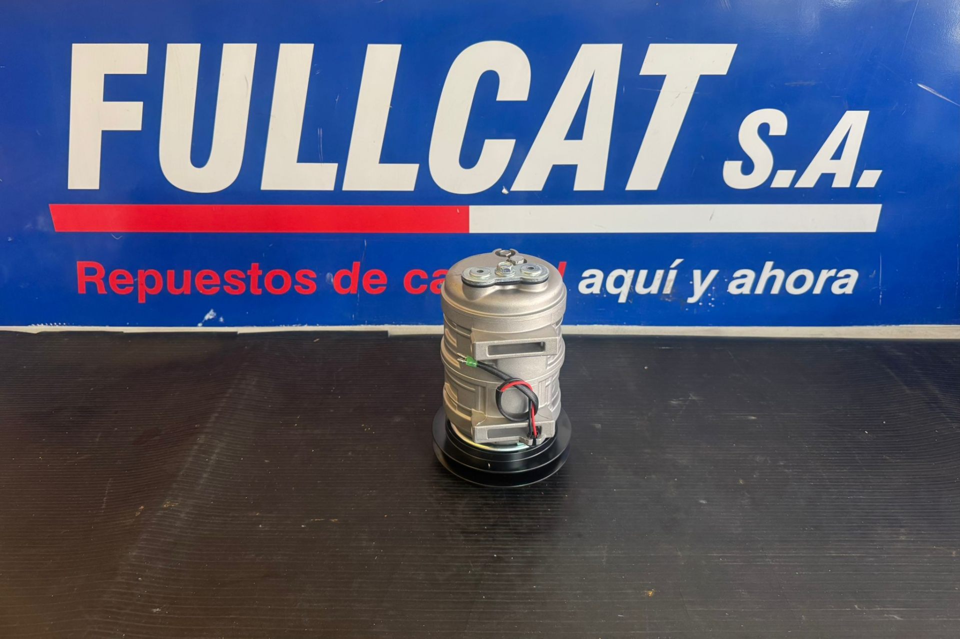 Repuesto Caterpillar 2144302 - 416 420 432 E | Compresor A/A