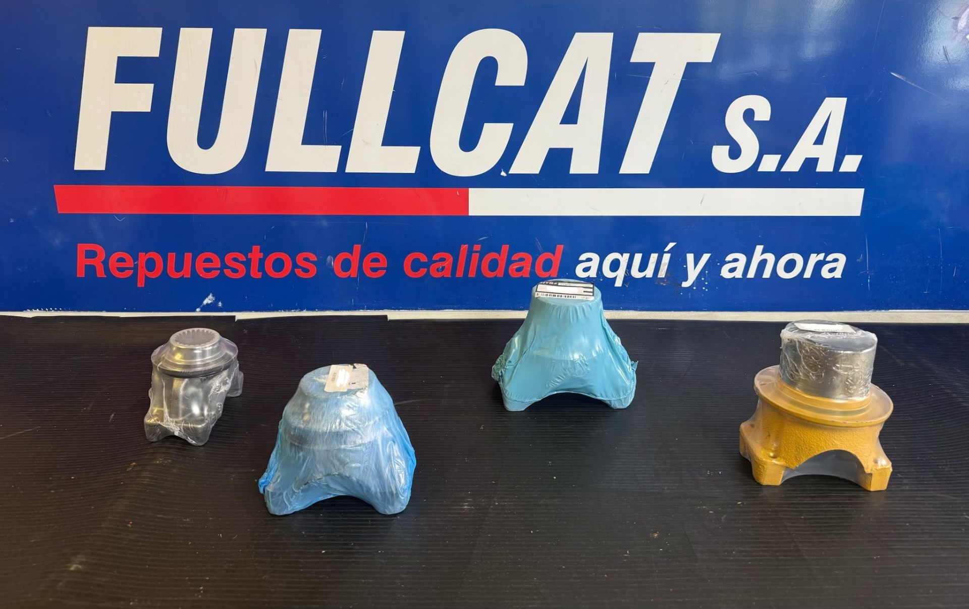 Repuesto Caterpillar 2164464 / 9U3668 / 1791970 / 1226787 - 924 928 930 938 F, G y H | Yugos