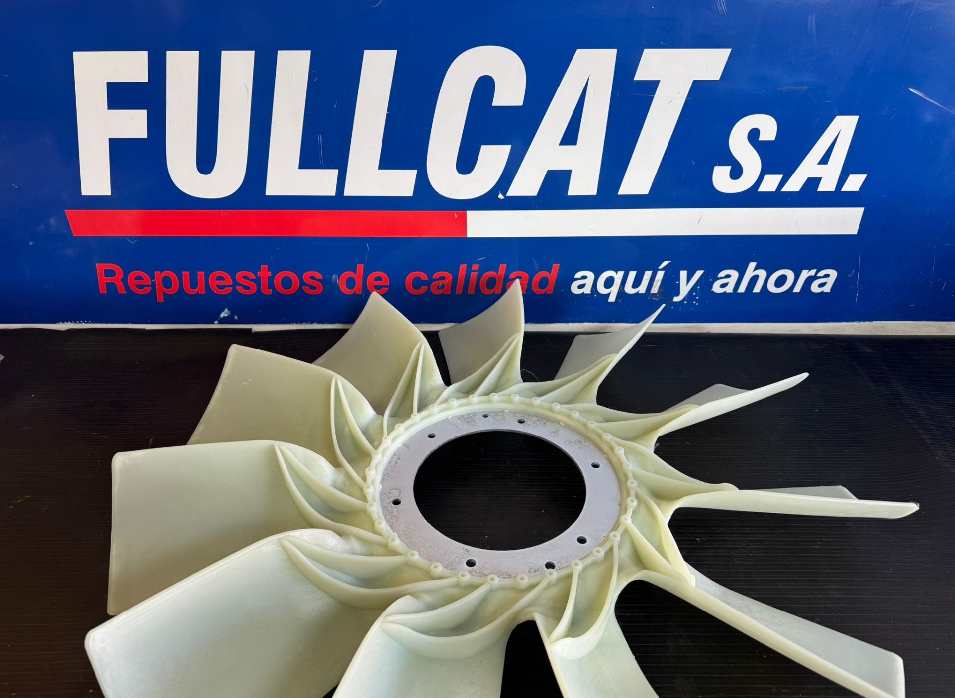 Repuesto Caterpillar 2302892 - 320 325 329 | Series D y E