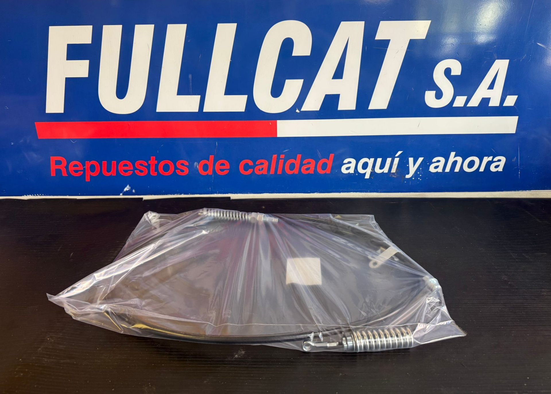 Repuesto Caterpillar 2762353 - 416 420 430 E, F | Traba Retro