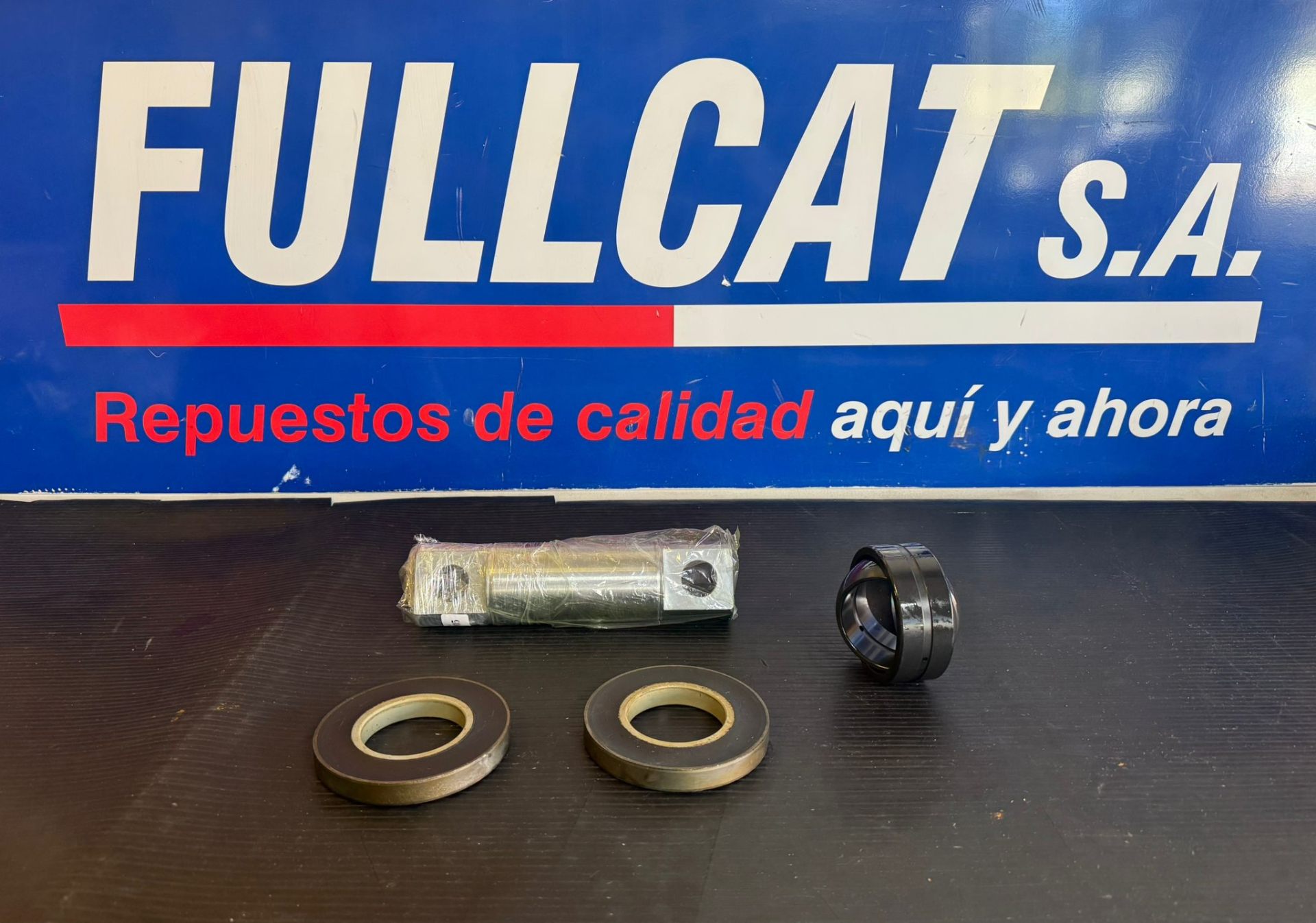 Repuesto Caterpillar 2814015 / 1390566 / 8G4189 - D6R D6T | Rótula, Sellos, Pernos