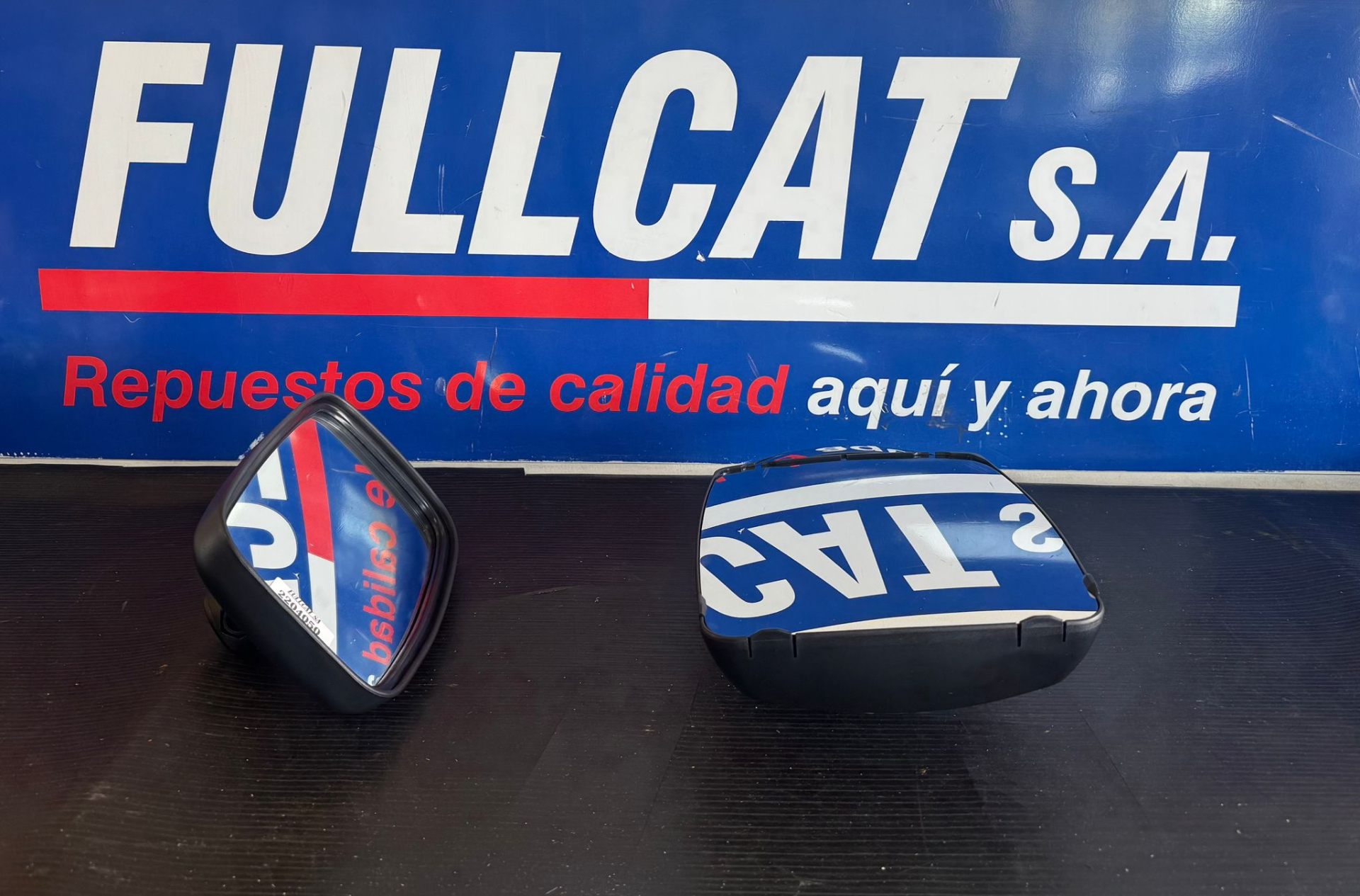 Repuesto Caterpillar - Espejo - Para toda maquinaria CAT