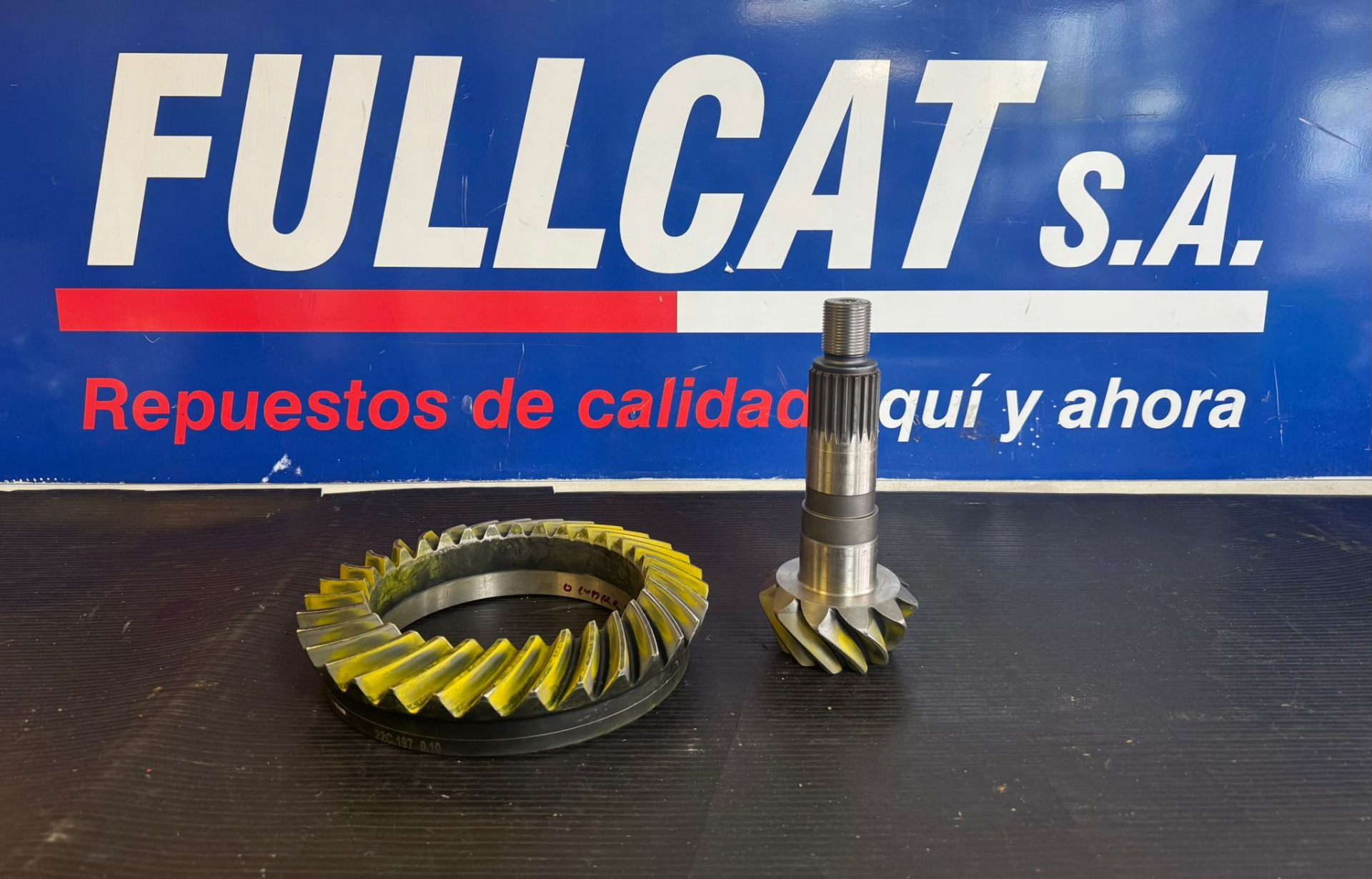 Repuesto Caterpillar 4790972 - 416 420 430 E, F | Piñón y Corona