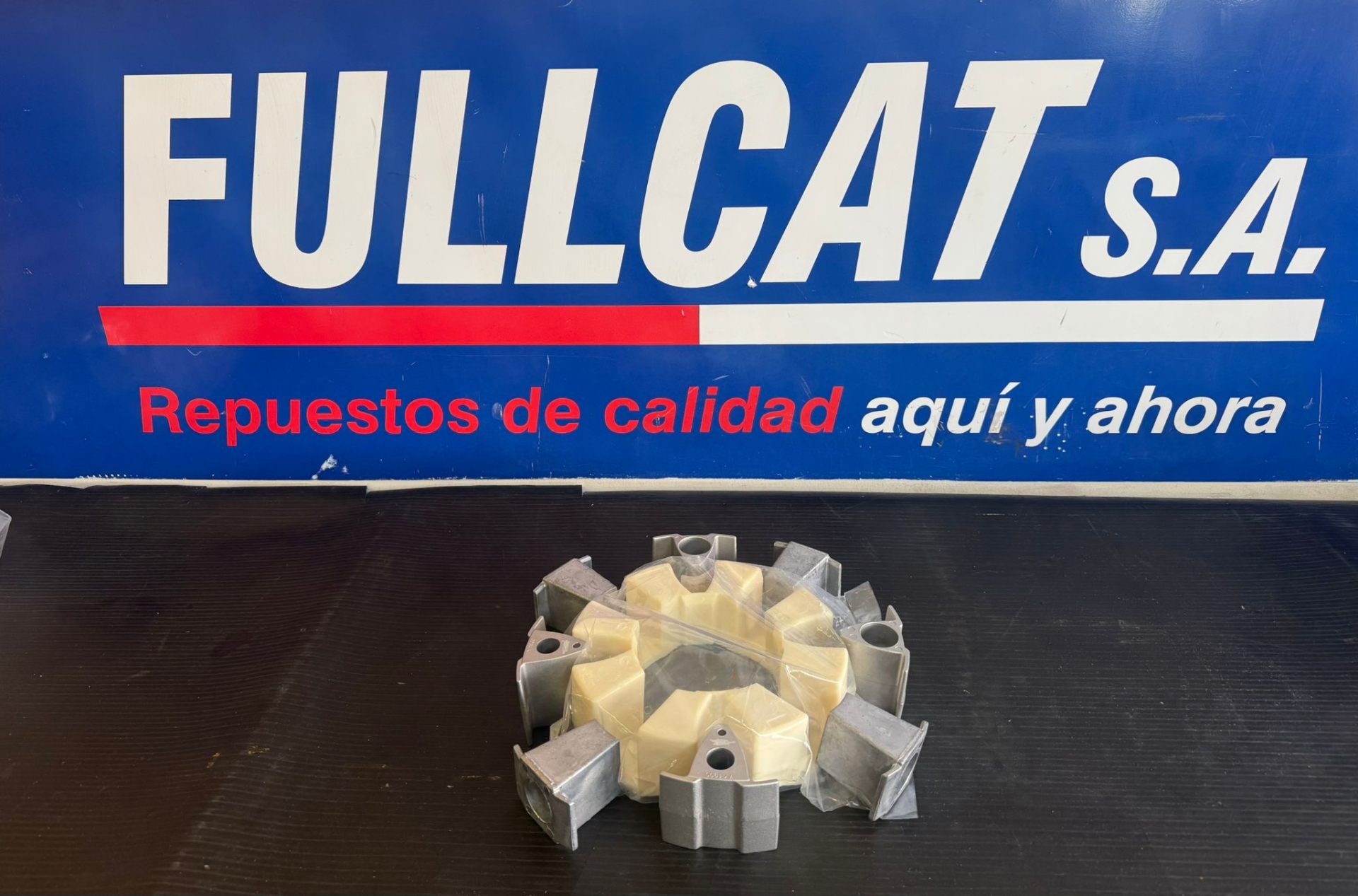 Repuesto Caterpillar 7Y1901 - 320 | Series C y D