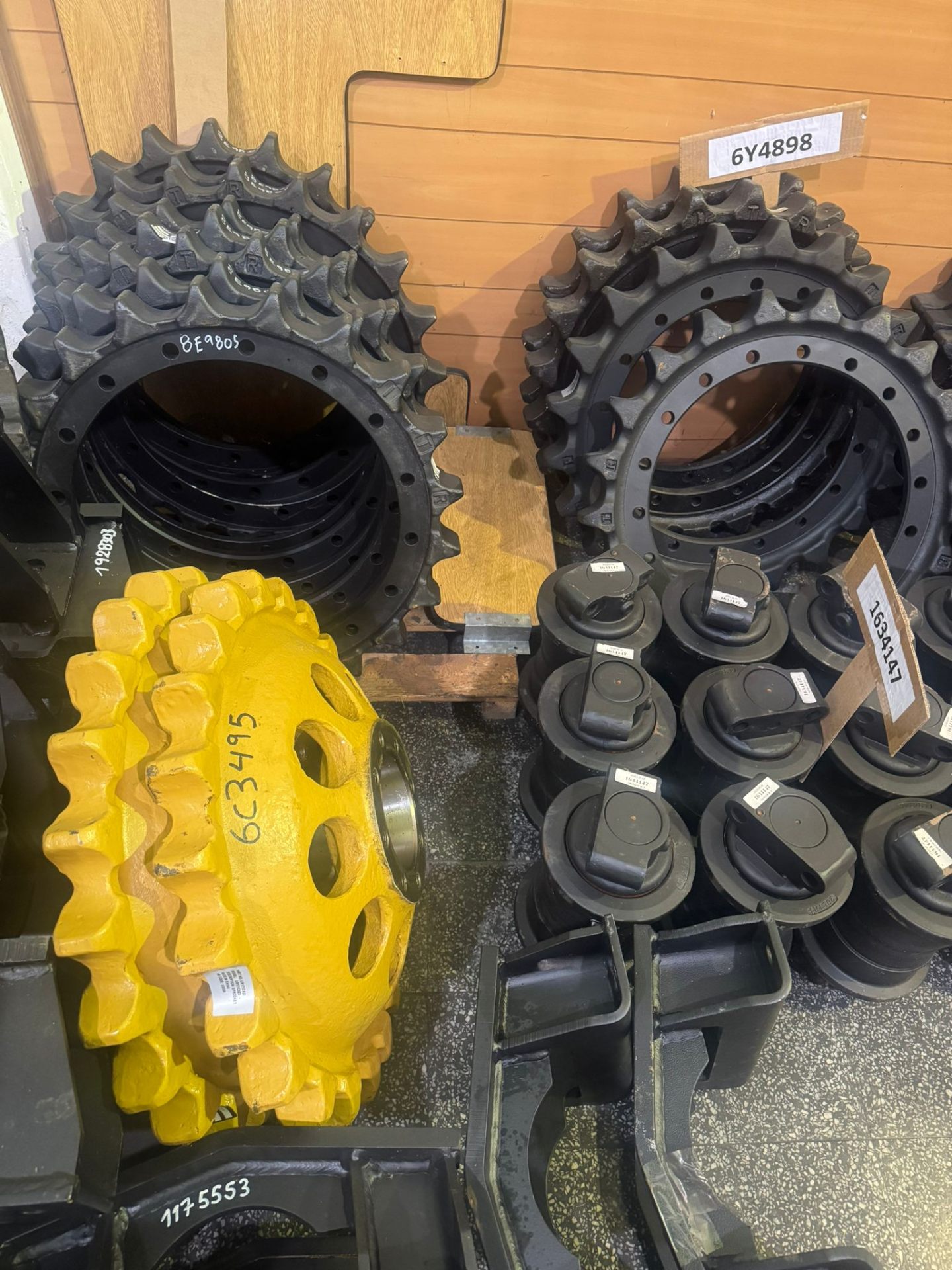 Repuesto Caterpillar 8E9805 / 6C3495 / 6Y4898 - 215D 320 330 D, GC | Rueda Dentada