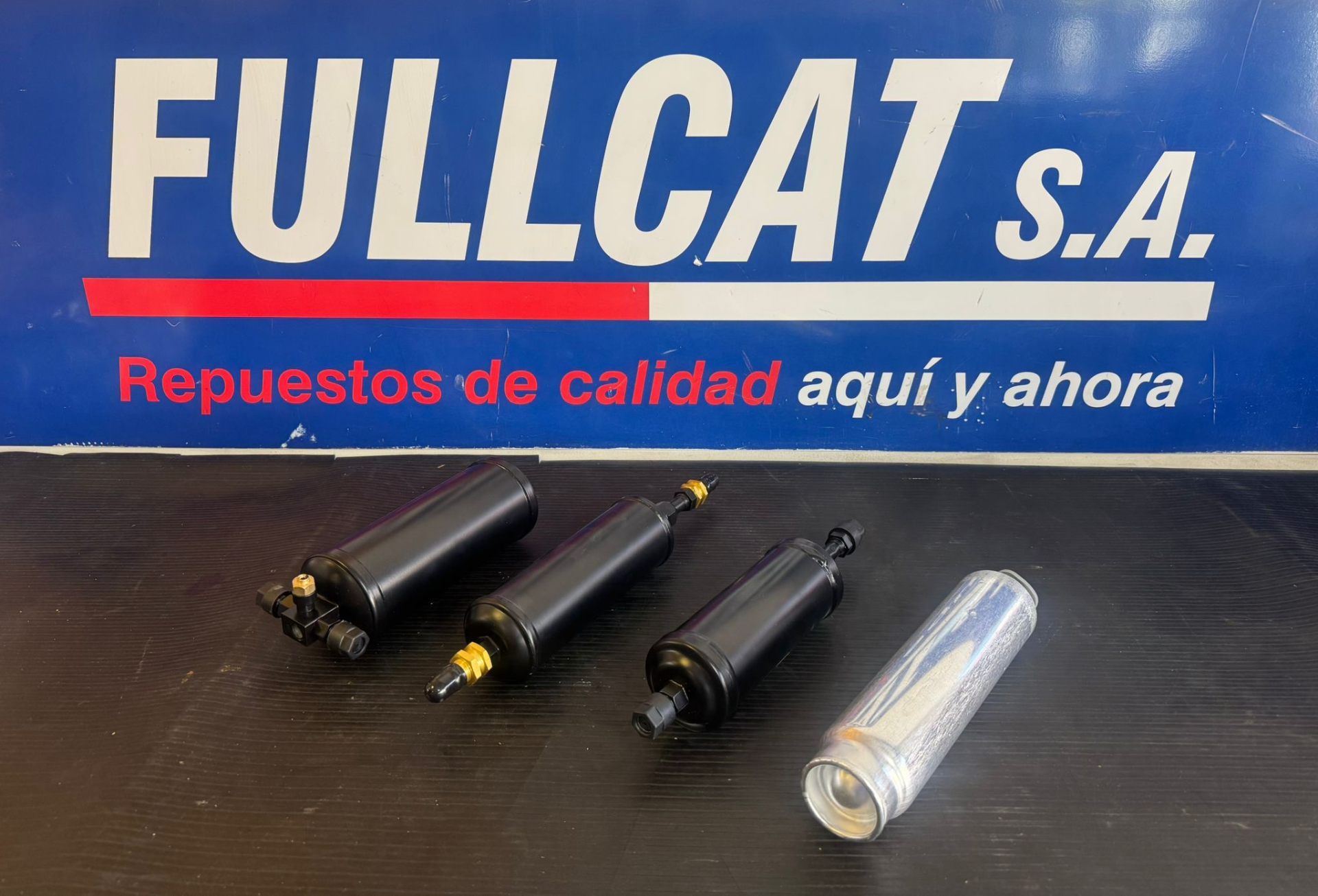 Repuesto Caterpillar 2573227 / 4155056 / 1761902 / 1757162 - D6 D8 120K 432F 330C, D 980G | Filtro Secador