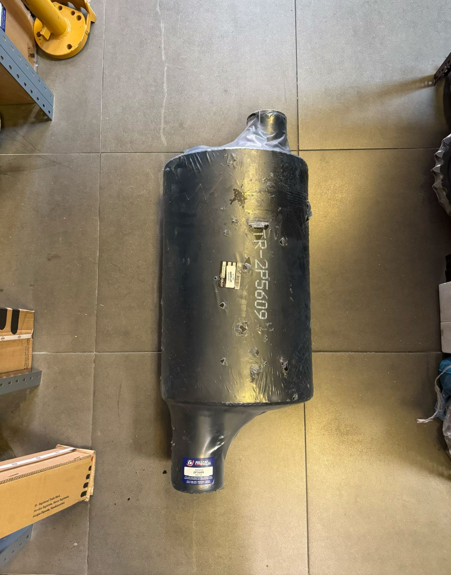 Repuesto Caterpillar 2P5609 - Silenciador | 14G 140G