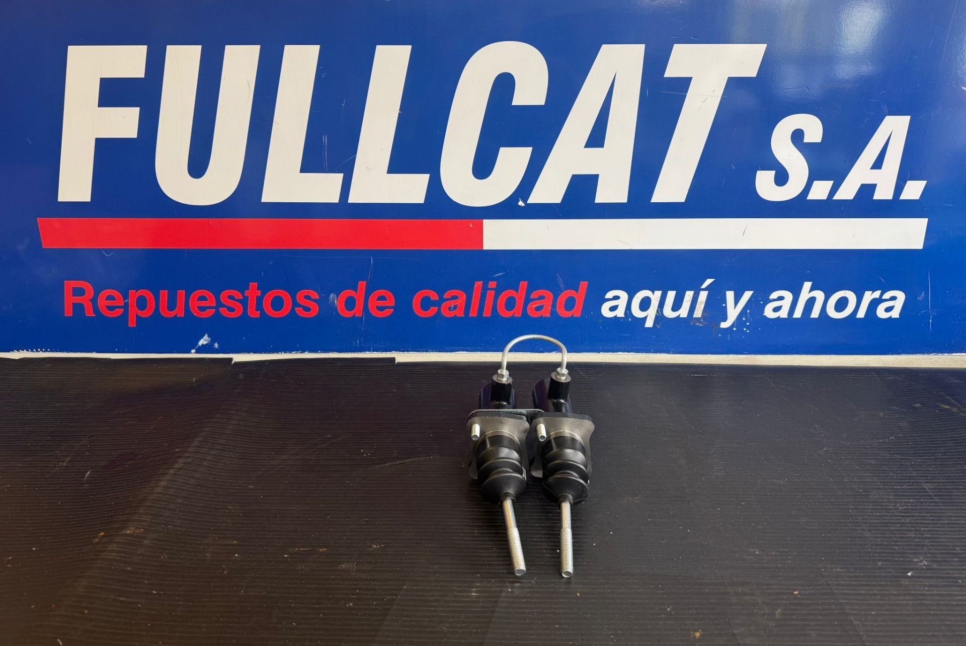 Repuesto Caterpillar 2061769 - 416E 428E | Válvula de Freno