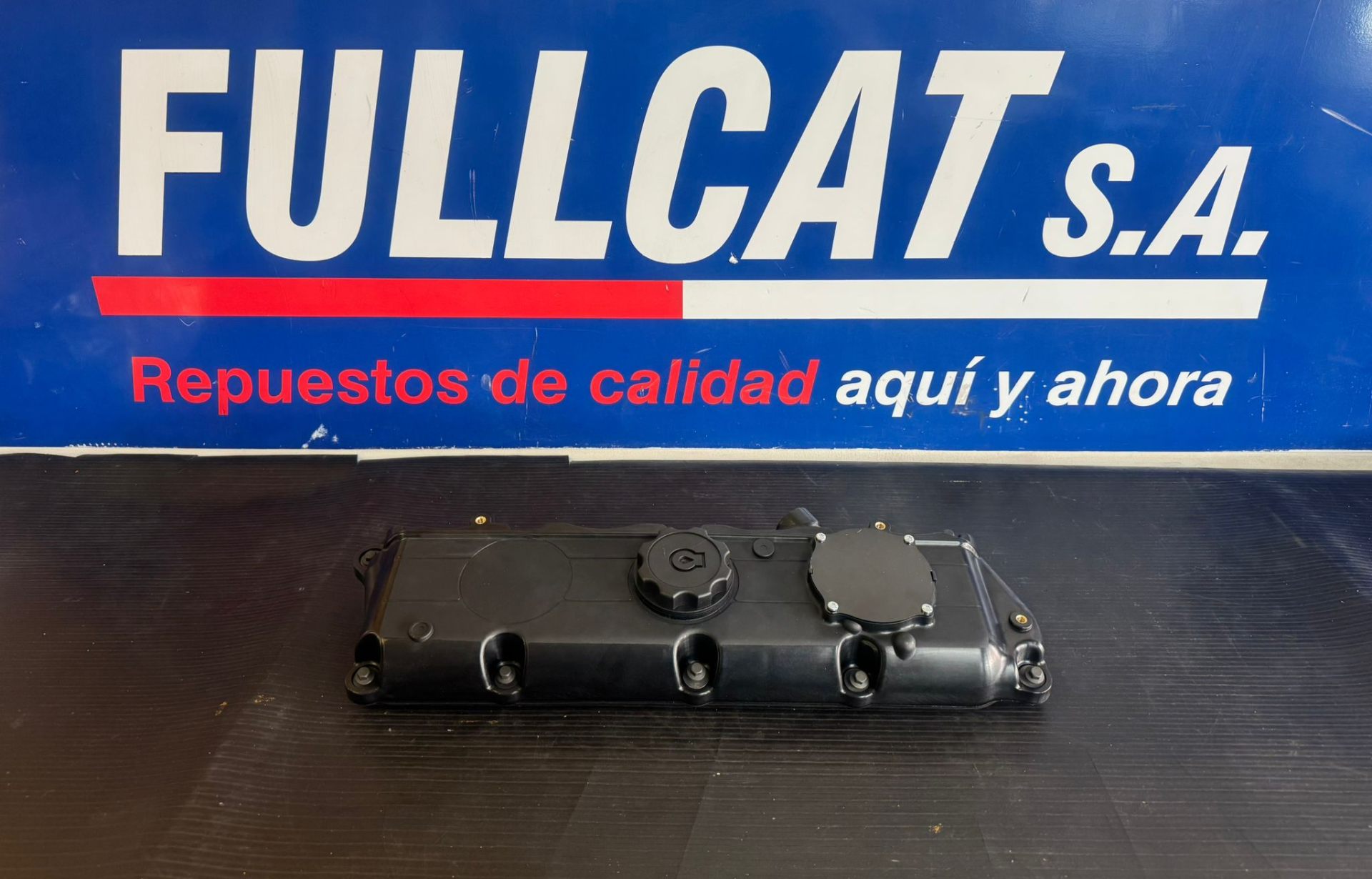 Repuesto Caterpillar 3081393 - Tapa de Válvulas | C4.4 3054